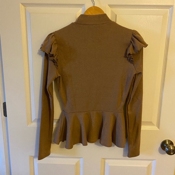 NWT Walter Baker Sweater - Picture 3 of 4